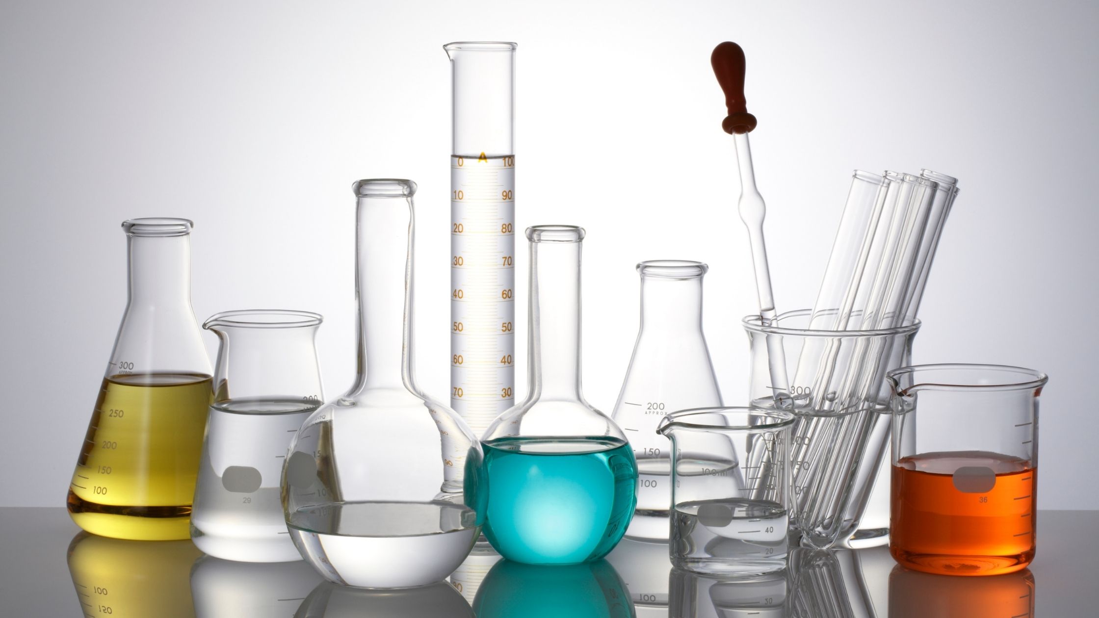 Laboratory Glassware Manufacturer